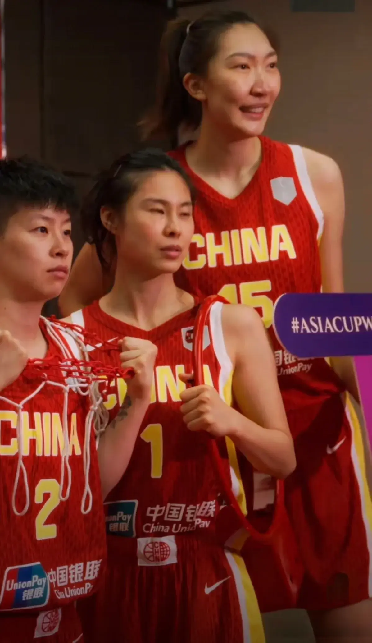 中国女篮12人大名单公布，4名主力球员落选，内线吃紧