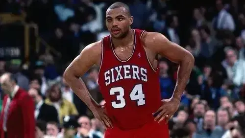 NBA历史前十位大前锋排名，波什第9，马龙第4，第一有争议