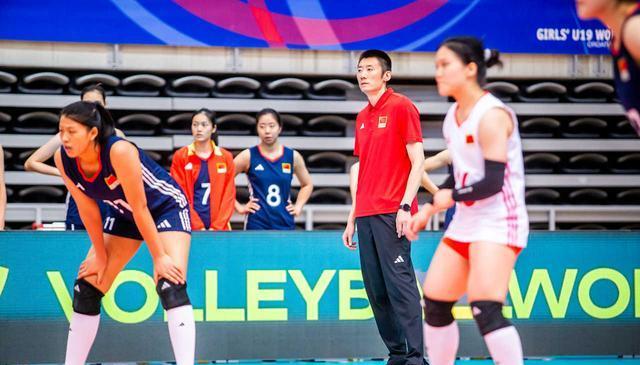 9-25脆败土耳其！袁志犯了2大错误，中国女排无缘U19世锦赛四强