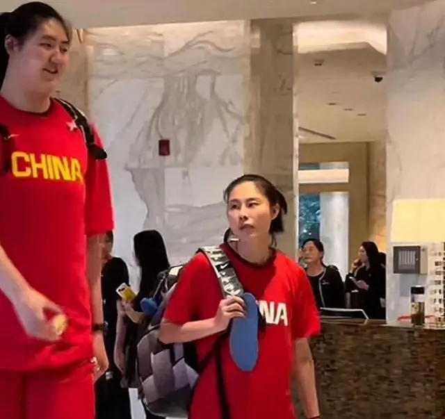 情同姐妹！王思雨：我看着张子宇长大，15岁跟张子宇妈妈练球