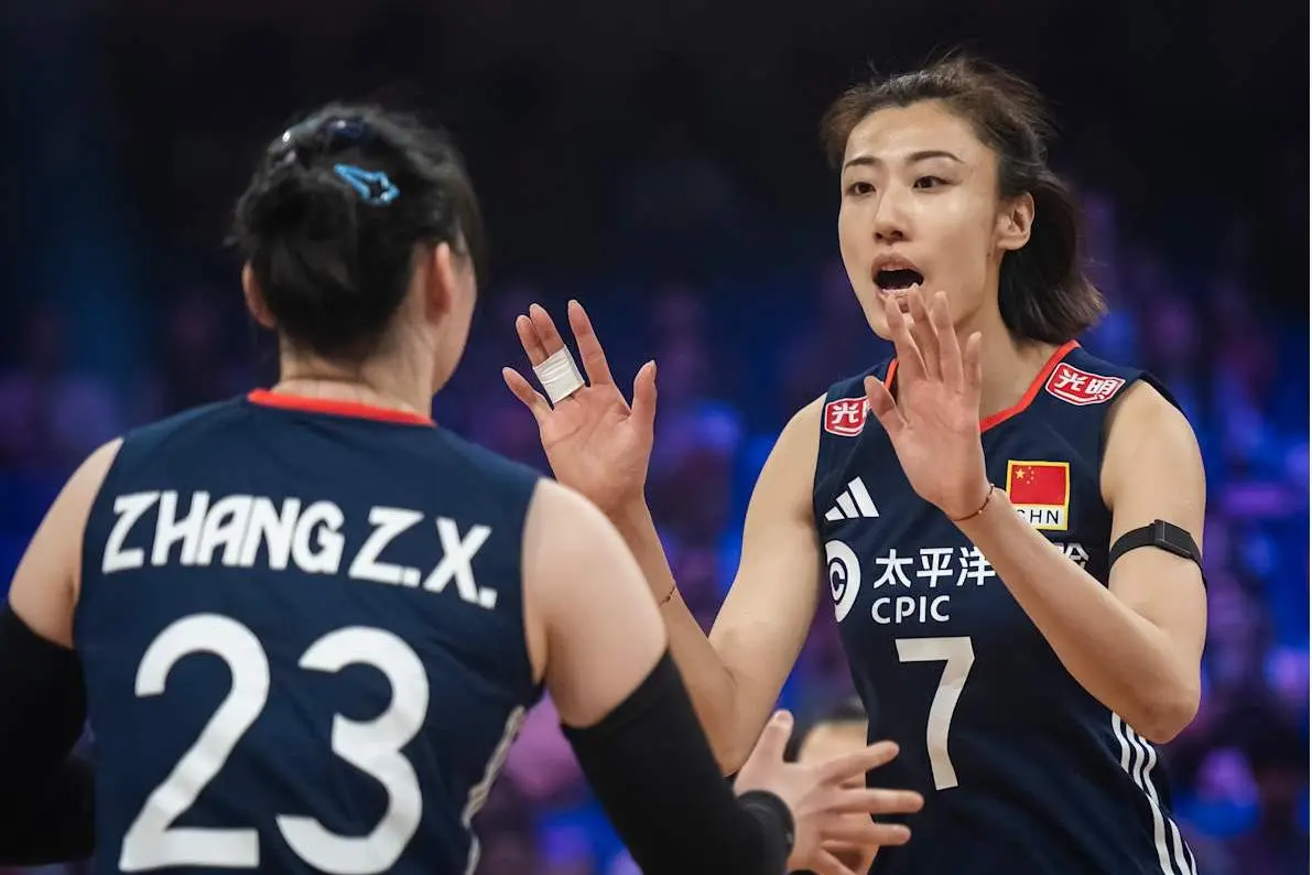庄宇珊吴梦洁挑起大梁！状态起伏不定成隐患，中国女排晋级总决赛