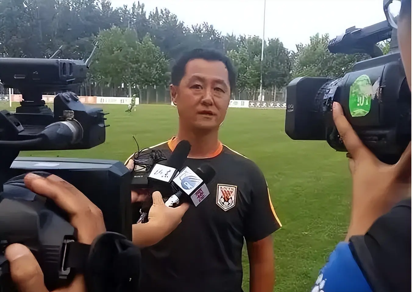 官宣！泰山队名宿出任新职务，顶替崔康熙助教，韩鹏再迎左膀右臂