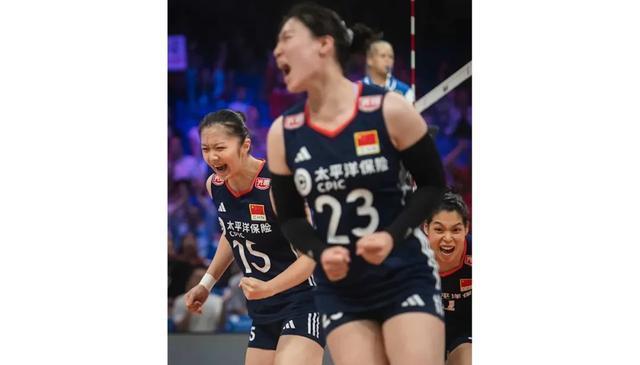 中国女排晋级八强！赵勇布局成功 庄宇珊 吴梦洁 龚翔宇合砍53分