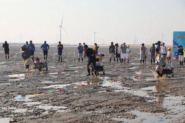 江苏盐城响水：千名选手逐浪滩涂这场运动会让生态与欢乐完美衔接