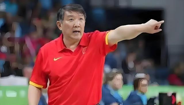 中国女篮亚洲杯大名单出炉！锋线人员最多 张子宇韩旭担当中锋