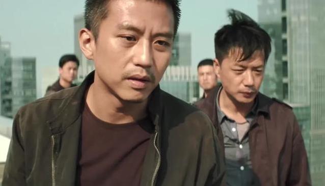 从票房王者到争议导演，邓超新片扑街，他还能翻身吗？