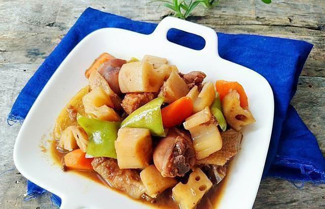 夏天多吃这9道碱性菜，通便排毒，利湿解暑热，简单一炒，营养鲜美