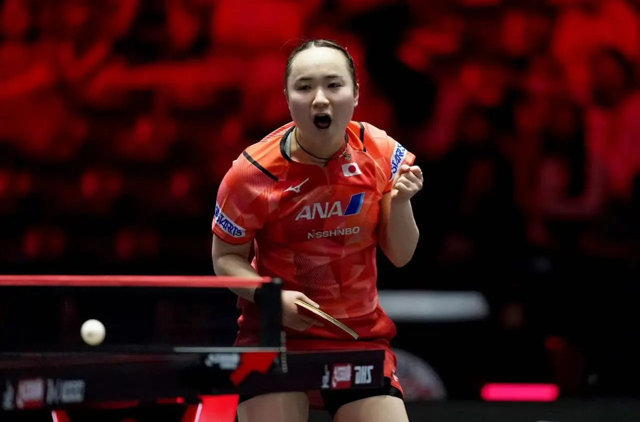 连爆大冷世界第1失利！伊藤美诚一波8-0仍出局，中国包揽女单金银