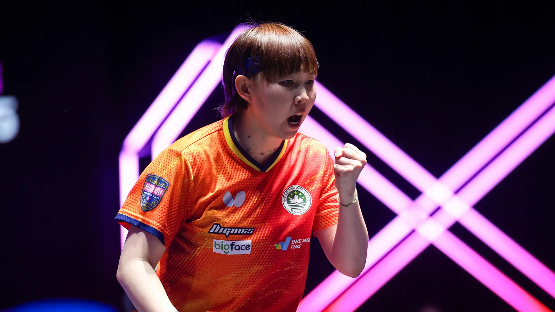 连爆大冷世界第1失利！伊藤美诚一波8-0仍出局，中国包揽女单金银