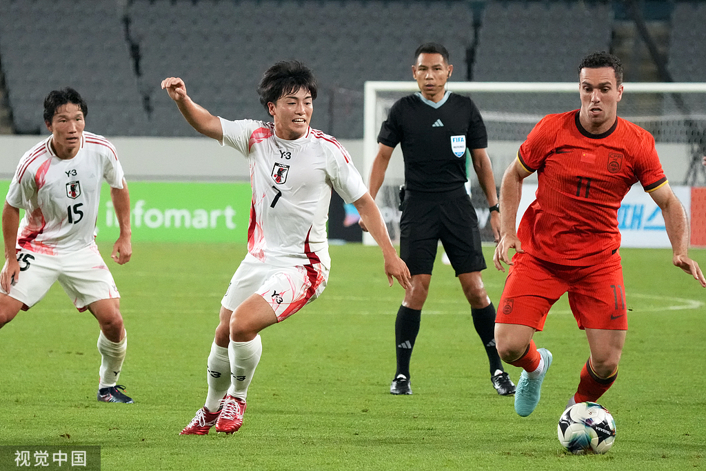 晨读|东亚杯国足0-2日本遭连败 韩媒再讽国足