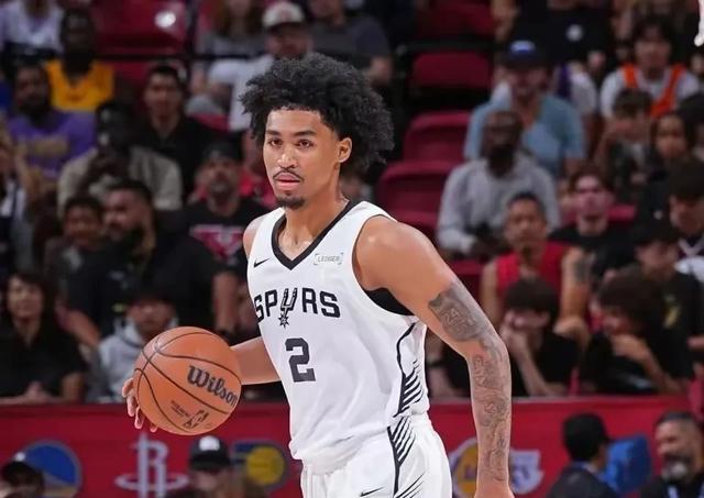 NBA夏联赛：弗拉格空砍31+4&哈珀16+6，马刺76-69力擒独行侠！