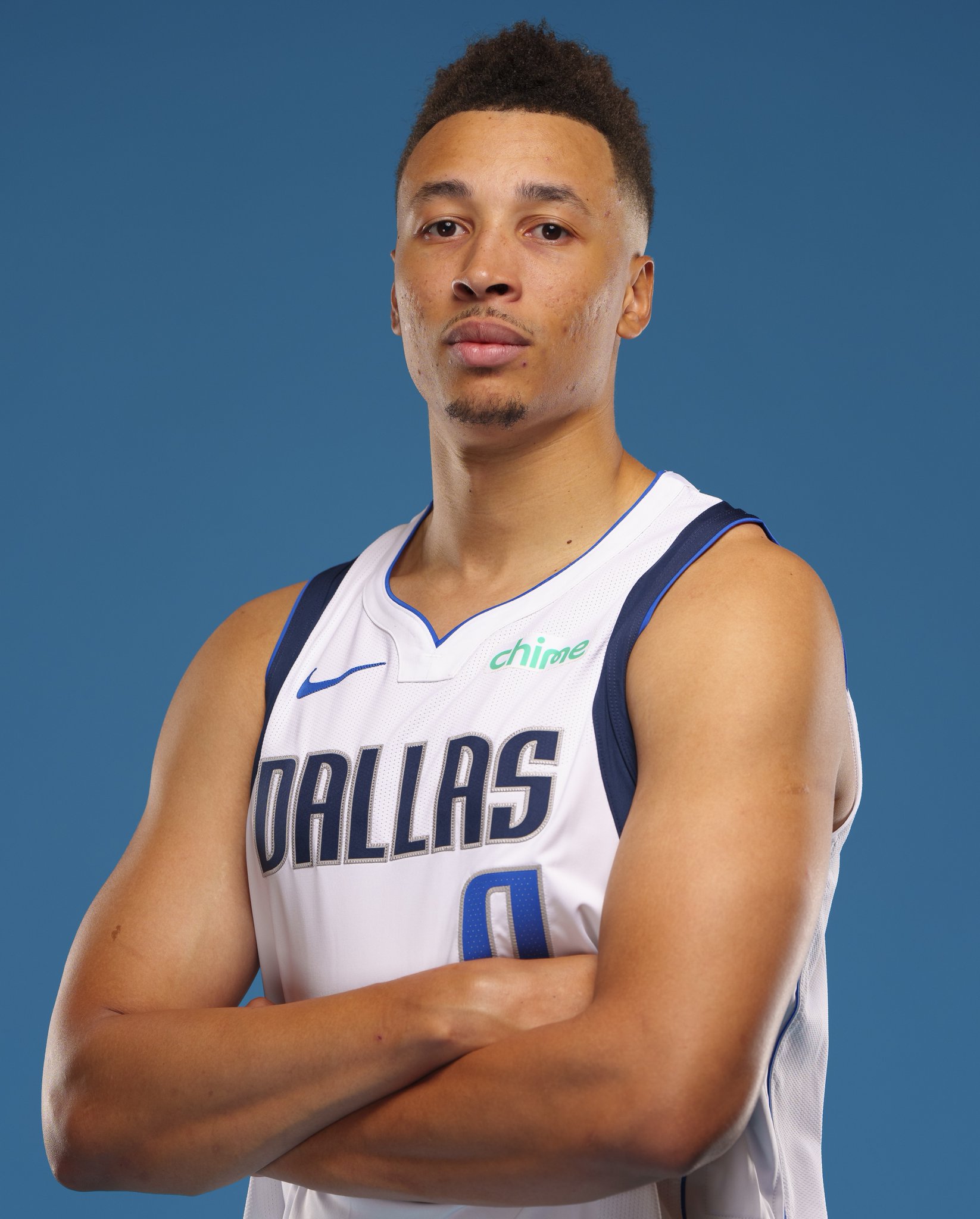 30岁生日快乐！NBA官方晒照为丹特-埃克萨姆庆生