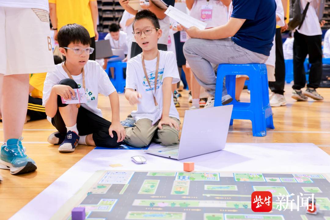 第二十四届江苏省青少年机器人竞赛在无锡举行