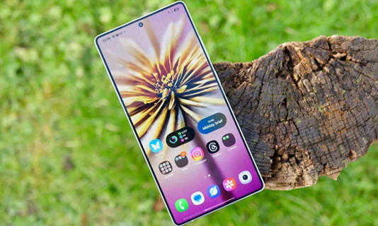 三星Galaxy S26系列配置曝光：无Plus版，Edge超薄登场，搭载骁龙8 Elite 2