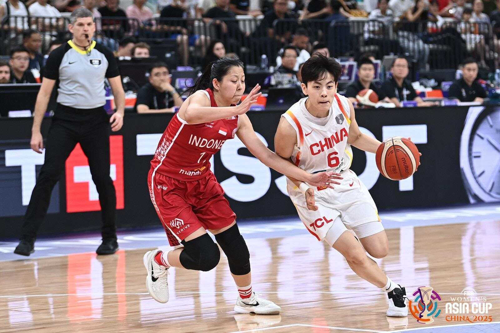中国女篮取得亚洲杯开门红，张子宇首度亮相成年国际赛场