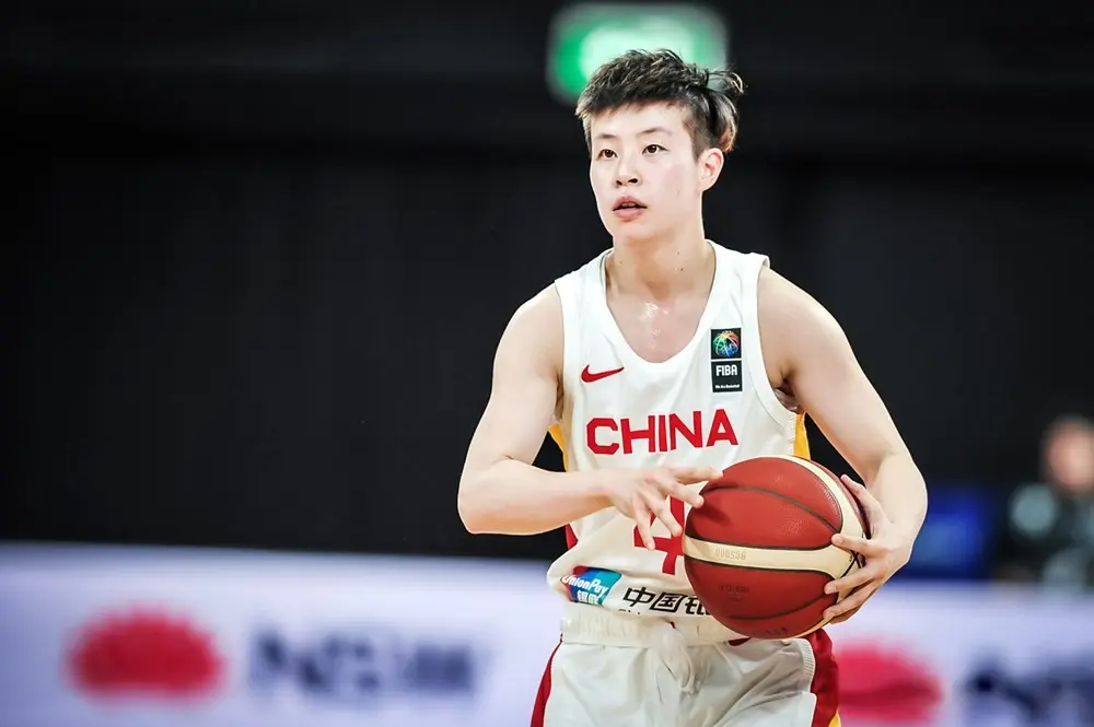 3分球14中1！宫鲁鸣选择信任她，山东姑娘压力大，打韩国有望爆发