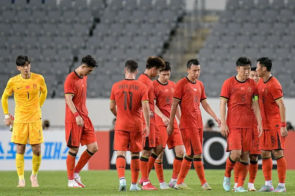 俱乐部给国脚下命令，导致国脚场上不敢踢，三大原因国足注定失败