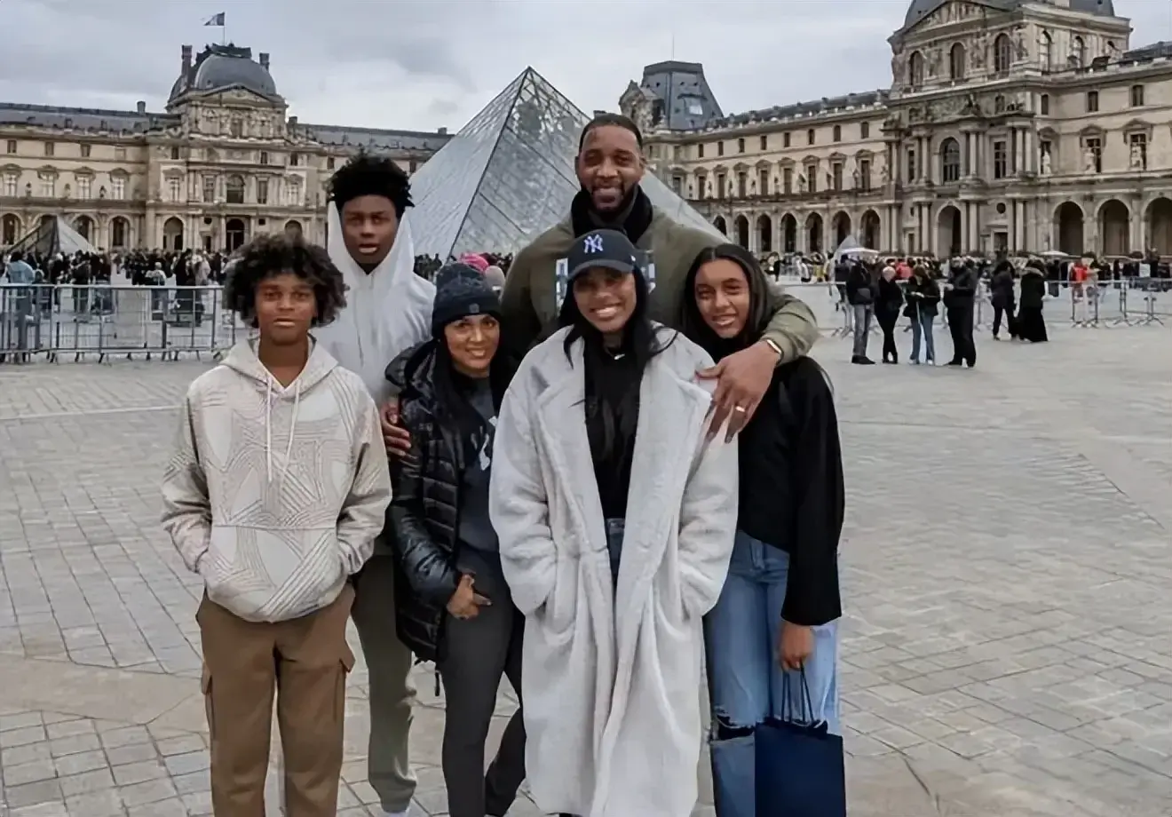 丑小鸭到白天鹅！盘点NBA从板凳逆袭到超巨的五位球员