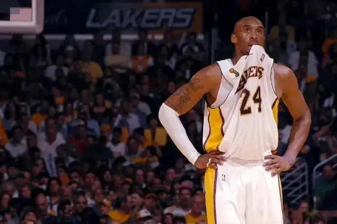 丑小鸭到白天鹅！盘点NBA从板凳逆袭到超巨的五位球员