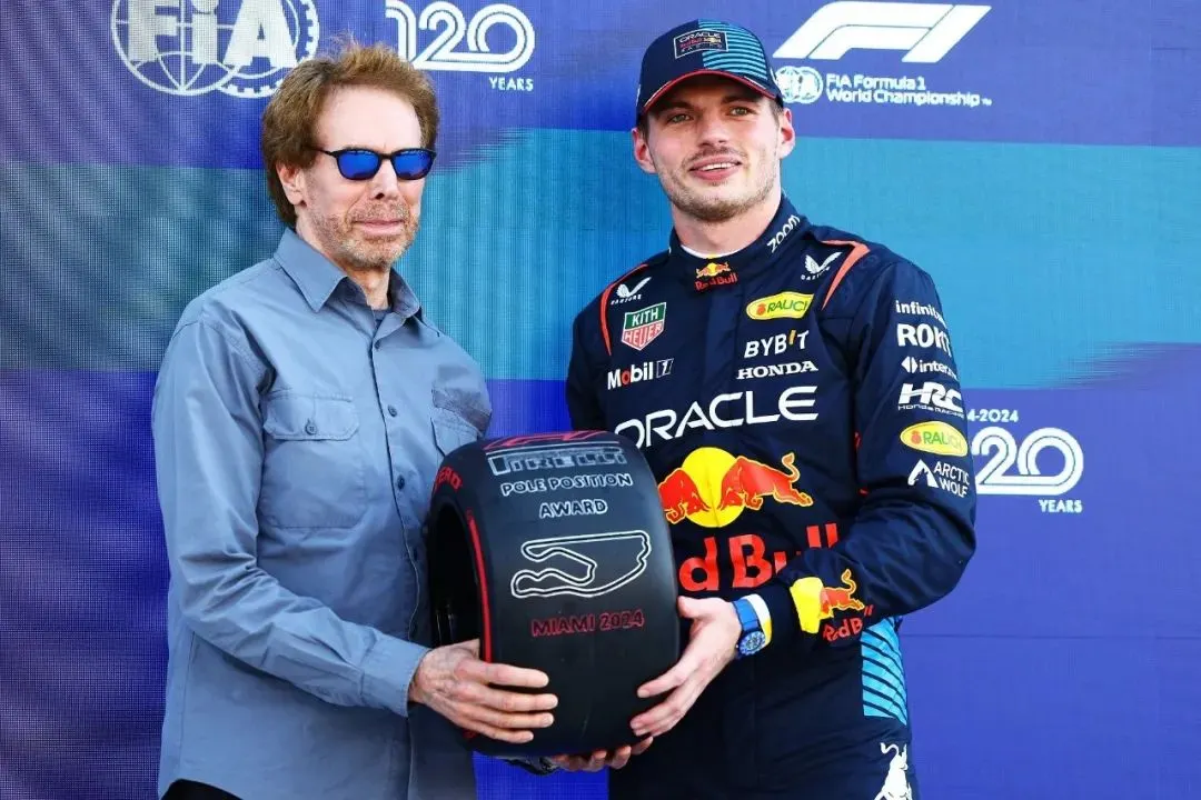 12天21亿，年度最佳《F1》背后的疯狂