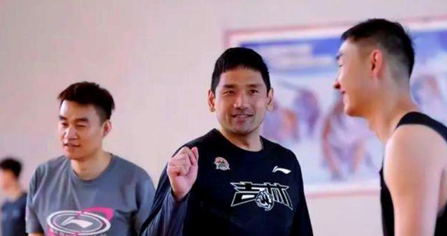 传上海完成签约，崔永熙确定转会，吉林更换教练