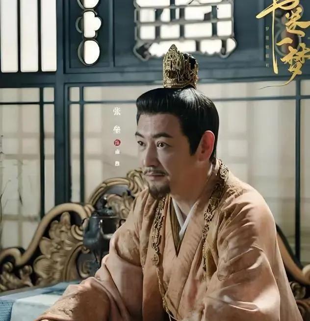 他长得帅，演技好，出道23年演了100多部剧没火却深得观众喜欢