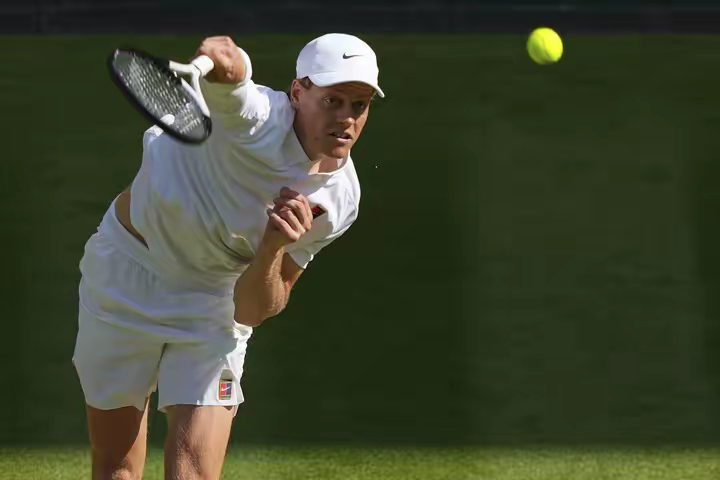 ATP最新世界排名：辛纳领跑优势明显，卢布列夫重返前十