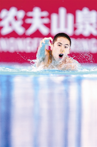 17岁小弟也能创造历史