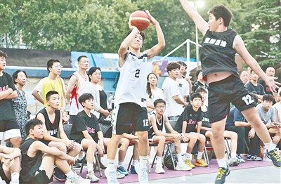 这场盛夏全民“篮球夜宴”在郑燃情启幕