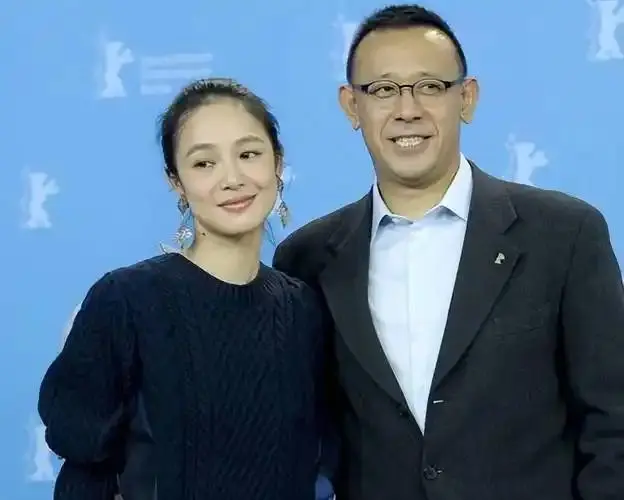 “没有金刚钻别揽瓷器活”的周韵，这次让丈夫姜文也失去了体面