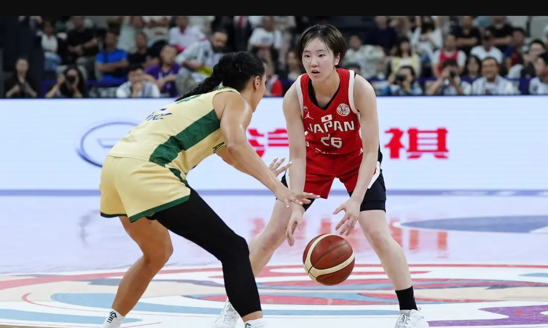 女篮版库里？把田中心的数据掰开来看，才知道人家是真的有实力