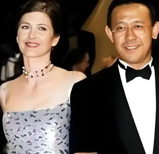“没有金刚钻别揽瓷器活”的周韵，这次让丈夫姜文也失去了体面