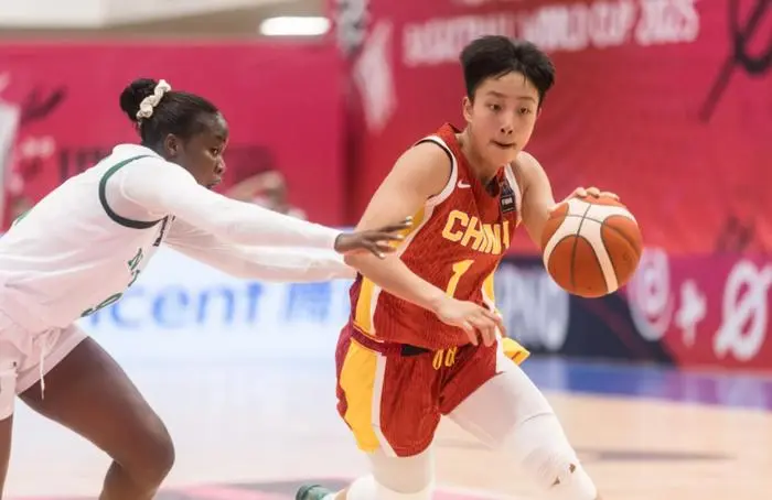 中国女篮也有“田中心”？世界杯均砍19分11板，李缘该被她取代了
