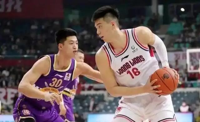 广东报价1米93后卫，上海签山西核心+焦泊乔，广厦夺冠功臣受伤