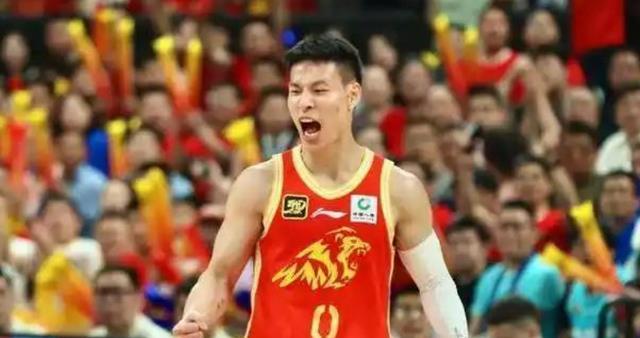广东报价1米93后卫，上海签山西核心+焦泊乔，广厦夺冠功臣受伤