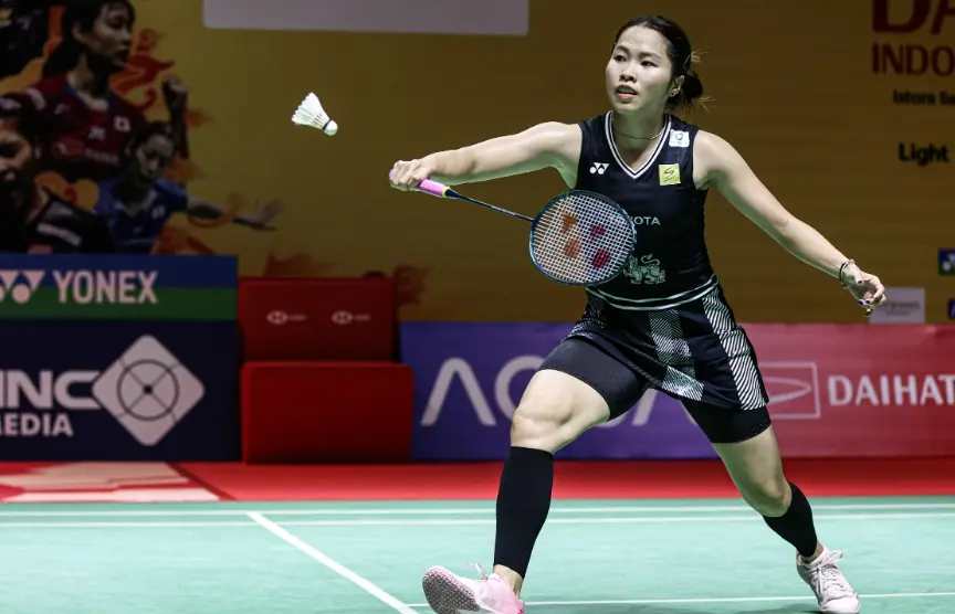 国羽00后小花，挑落前世界第一！韩千禧2-0晋级，下轮挑战师姐