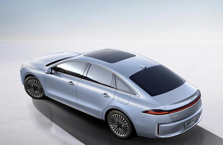 又一国产中大型车，车窗4940mm，座椅秒变单人床，综合续航2050km采购|汽车产业|汽车配件|机加工蚂蚁智酷企业交流社群中心