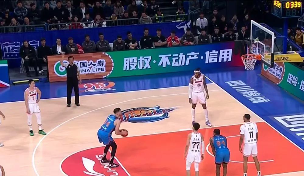 场均27+17！广东最适合的大外援曝光