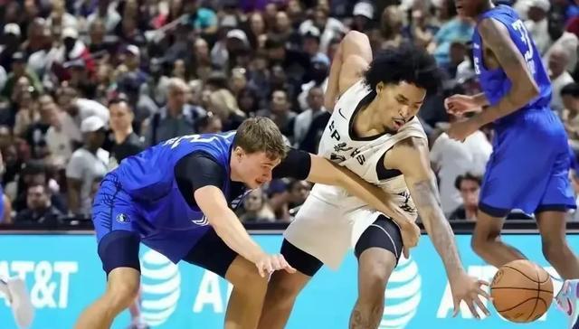 NBA夏联赛2025前六新秀评分：弗拉格优秀&哈珀及格&埃奇库姆优秀