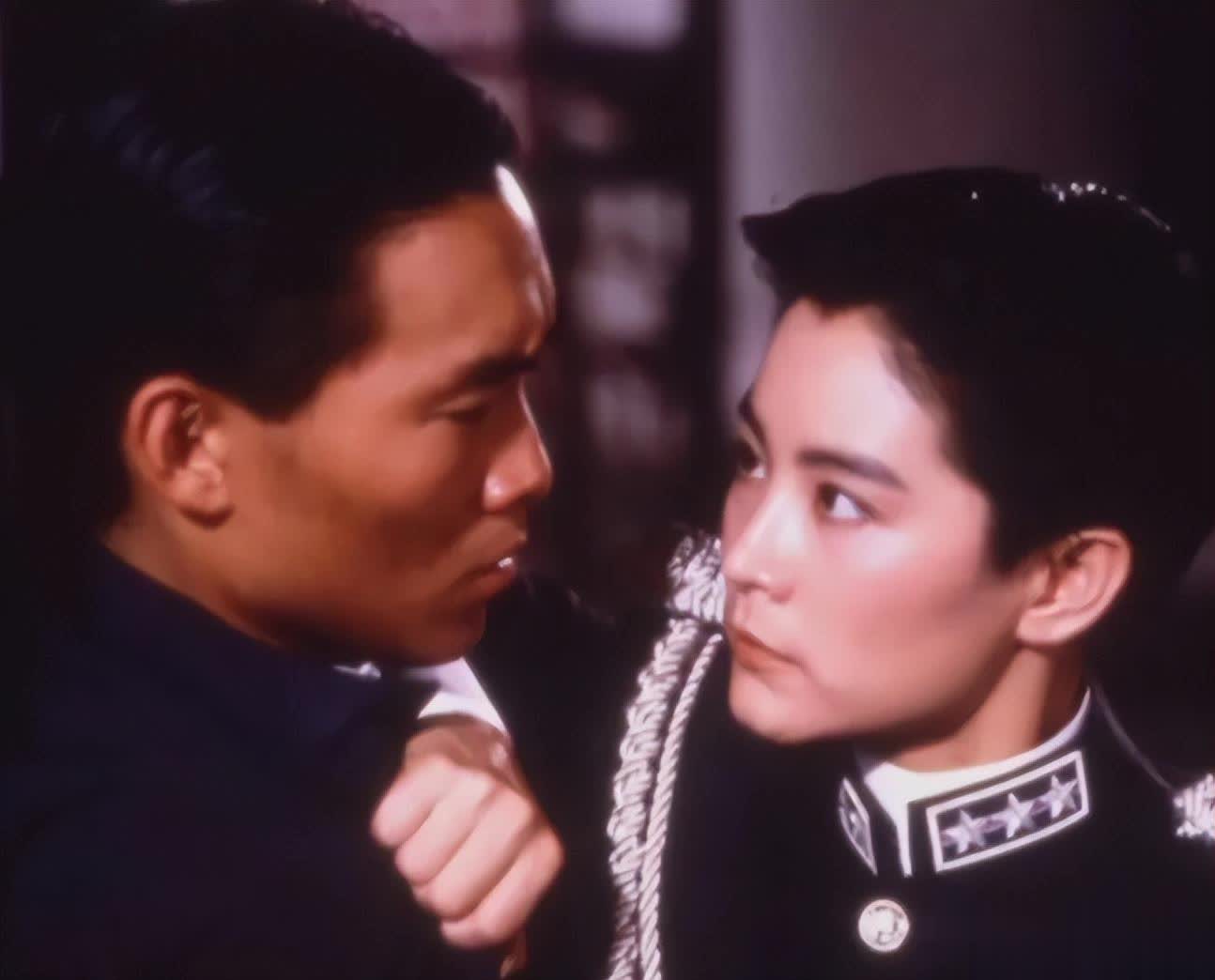 昔日顶流在《扫毒风暴》跑龙套：潮起潮落，皆是人生