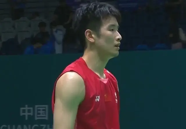 狂救4个赛点！单局26-24！国羽豪取11胜1负+男单男双两场绝境翻盘