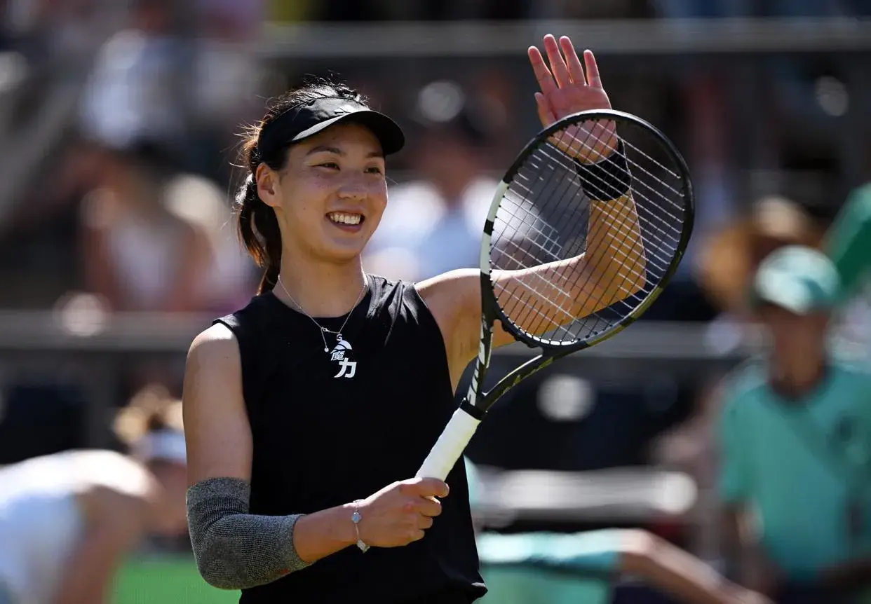 温网后首胜，恭喜王欣瑜！2-0开门红，下轮对手浮现，或直通8强