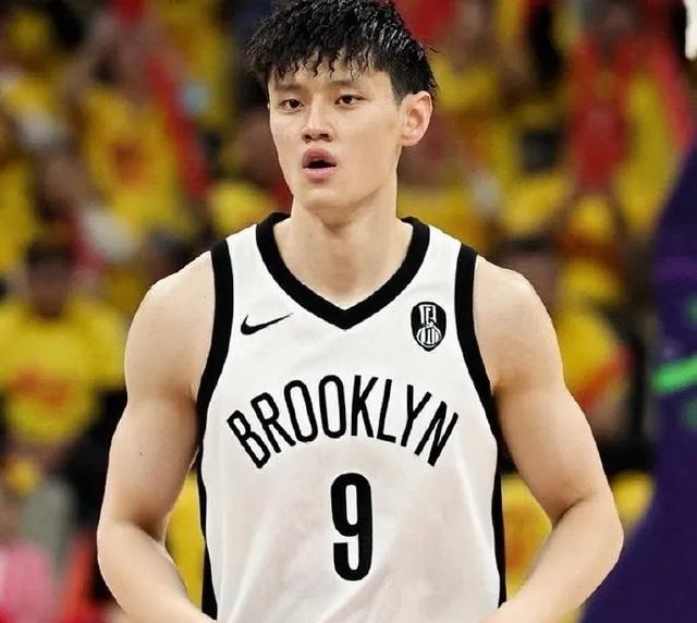 不打了！宣布退出亚洲杯！最有希望打NBA的中国前锋