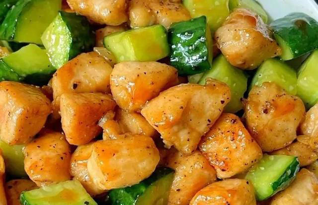 适合中国胃的减脂餐，八道食谱收藏好，低热量营养高，好吃不长肉