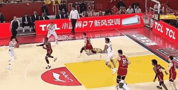 不打了！宣布退出亚洲杯！最有希望打NBA的中国前锋