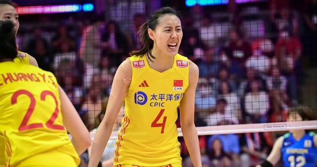 女排副攻告急，两大遗珠曾获重点培养，但恐难回国家队