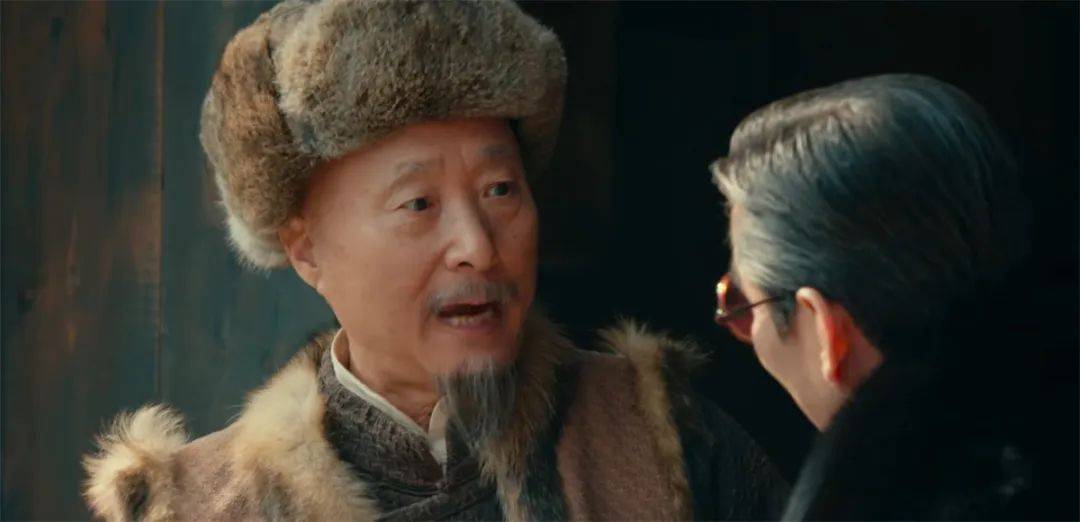 喜剧之王陈佩斯，用《戏台》讽刺现实，春晚的遭遇，他还没有放下