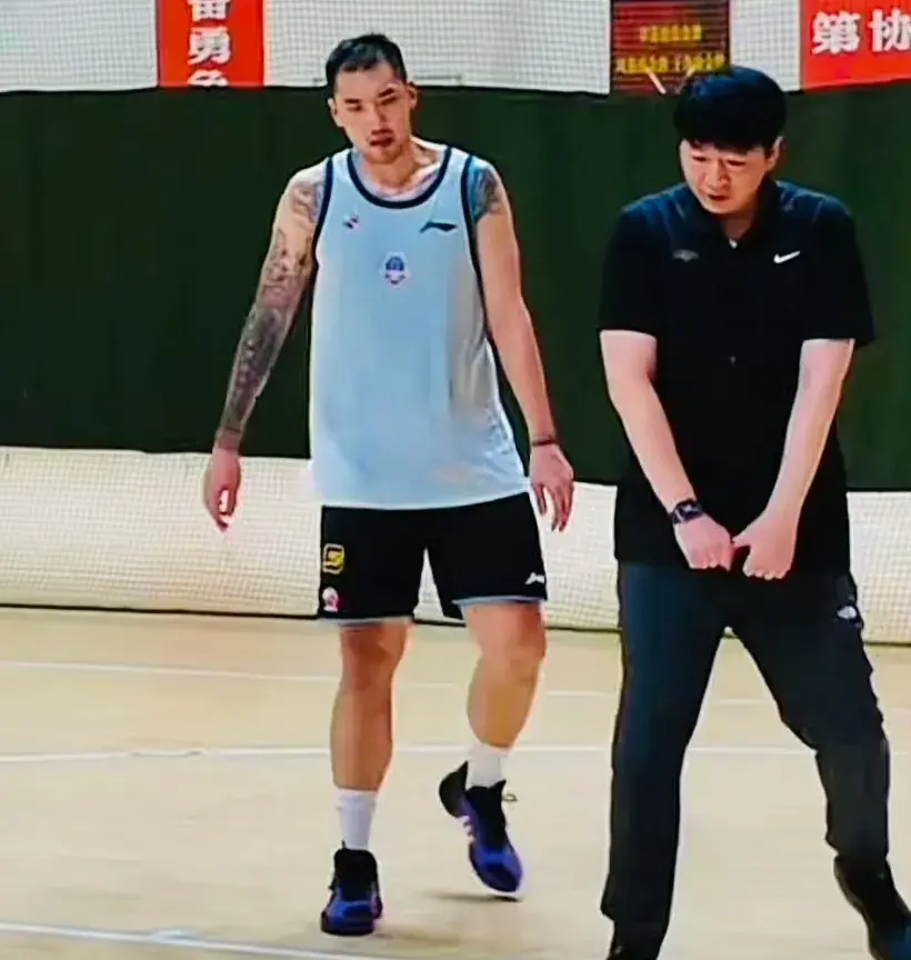 山东男篮进行休赛期第一批裁员，外援没有消息，接下来有三场比赛