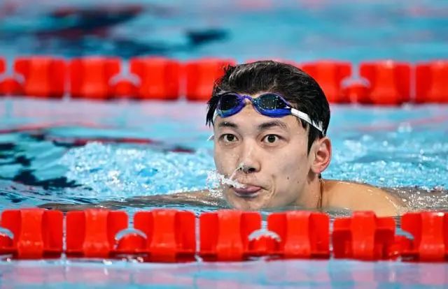 汪顺、潘展乐、张雨霏领衔！中国泳军出征2025年世界游泳锦标赛