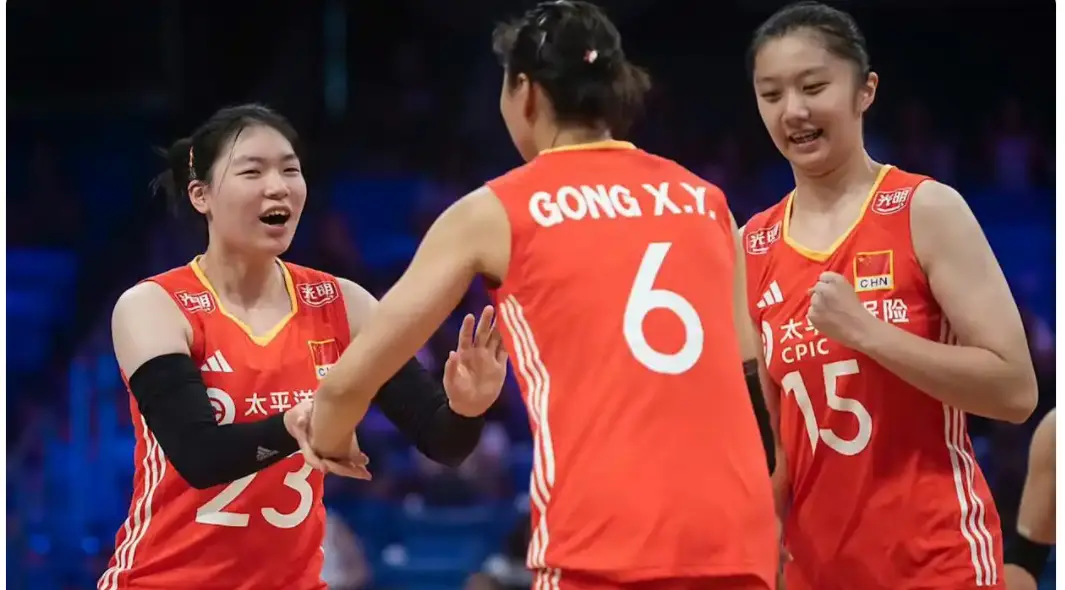 中国女排战波兰致胜法宝揭晓，双方名单公布，胜负直击世界排名